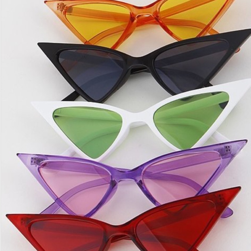 Stylish Cat-eye Women Sunglasses